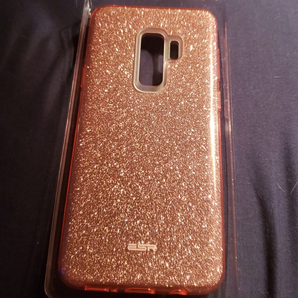 Brand new Samsung S9 Plus Rose Gold phone case.